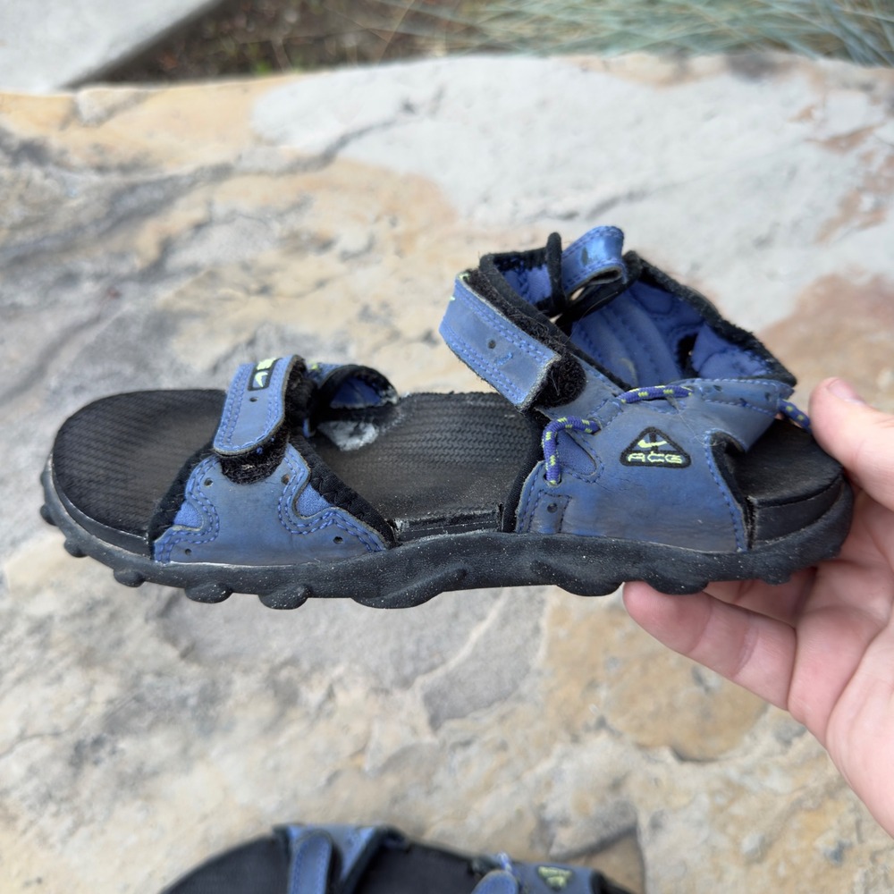 Nike ACG Sport Sandals Kids Size 4Y Blue Vintage Hiking Outdoor Strappy - Picture 7 of 10